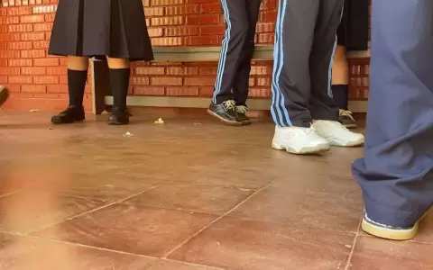 Padres reclaman firmeza y respuestas.