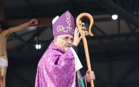 El obispo Ben�tez pidi� en Caacup� un cambio urgente en el modelo productivo para salvar la casa com�n.