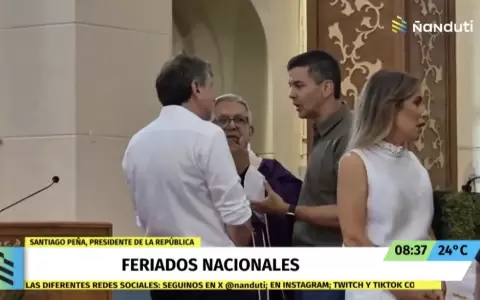 El presidente Pe�a tras la misa de Caacup�.
