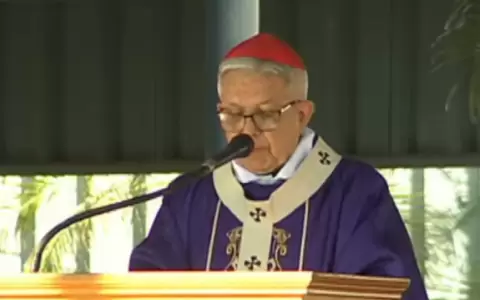 El cardenal Adalberto Mart�nez llam� a practicar la justicia y atender el sufrimiento de los sectores m�s vulnerables.