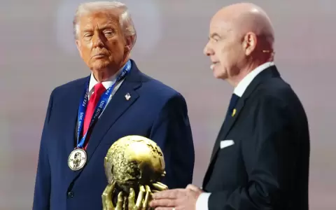 Trump es galardonado con el primer Premio de la Paz de la FIFA