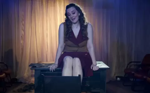 Escena de "Anna Cappelli", interpretada por Antonella Zald�var.