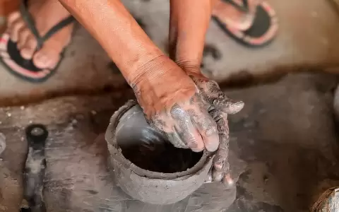 Obra de �ai'ũpo en proceso.
