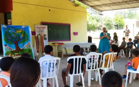 Festilibro,primer festival del libro y de lectores en Aregu�.