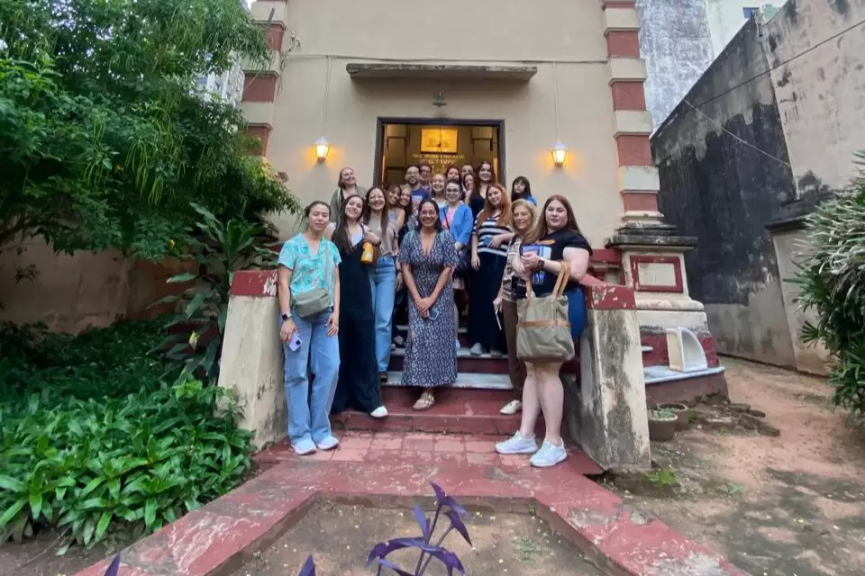 Taller literario "Personas que escriben". Cortes�a