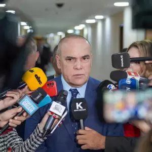 Bachi Núñez niega conocer encuentro entre la Corte y Peña