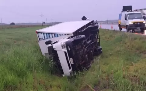El hombre que sufri� el accidente en la ruta PY02, km 147,6 Coronel Oviedo, est� con paradero desconocido.