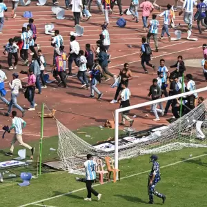 La visita de Messi a un estadio de Calcuta concluye con disturbios