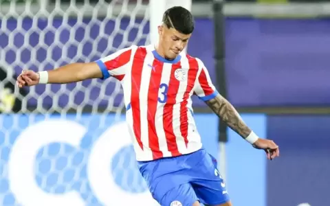 Axel Balbuena.