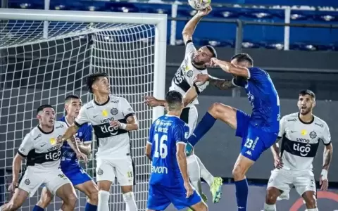 Antonio Bareiro habl� de la famosa mano ante Nacional
