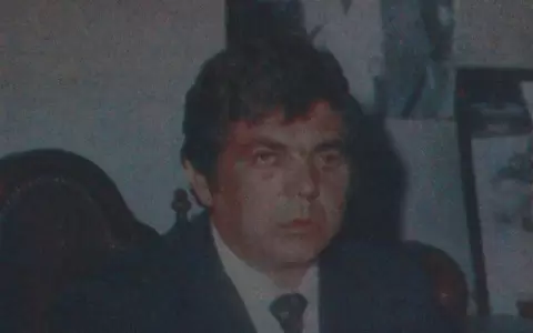 Osvaldo Dom�nguez Dibb.