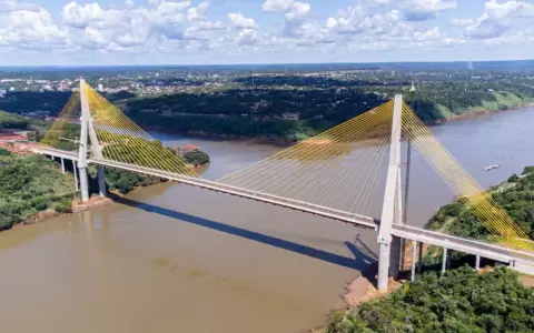 Puente de la Integraci�n.