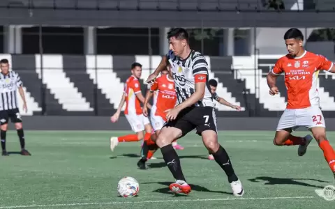 �scar Cardozo.