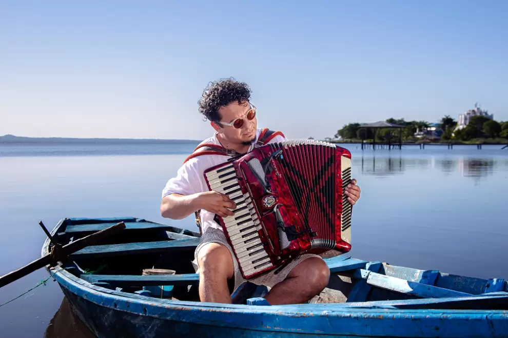 Rodrigo Pereira. Cortes�a