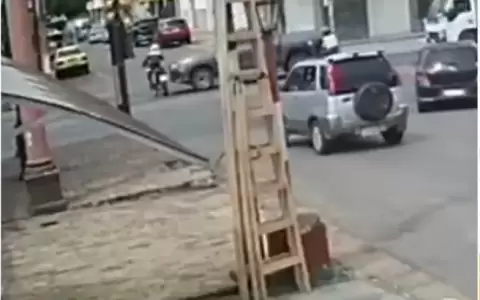 La agente PMT fue arrollada.