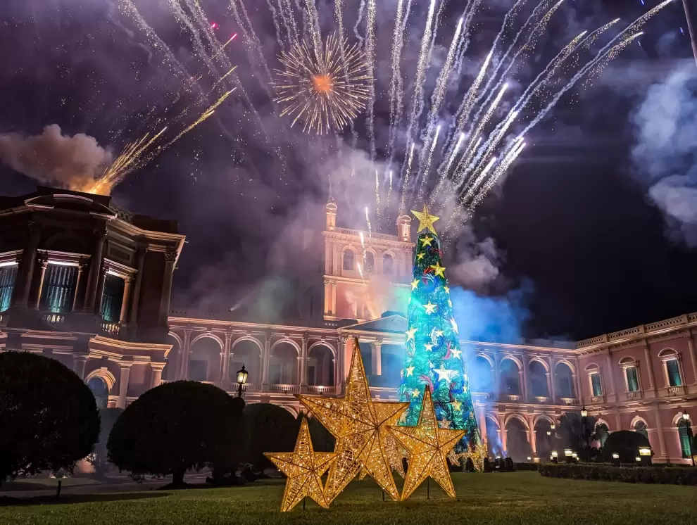 Celebraci�n de la llegada del A�o Nuevo en Paraguay. Foto: IP.