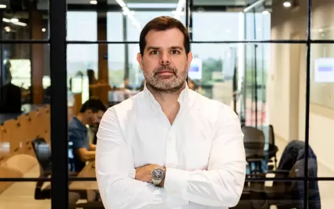�lvaro Acosta, presidente de Investor.