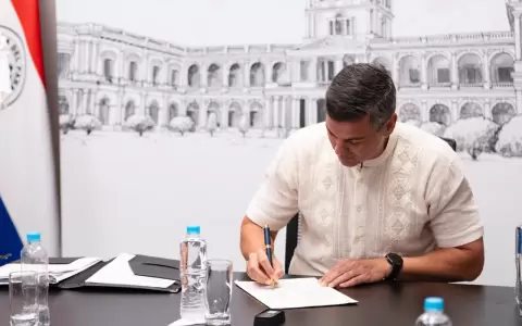 Presidente Santiago Pe�a.