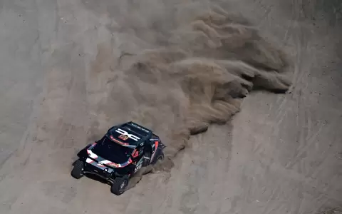 Cambio de l�deres tras la segunda etapa del Rally Dakar