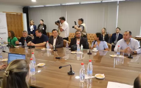 Legisladores en la reuni�n de la Comisi�n Permanente.