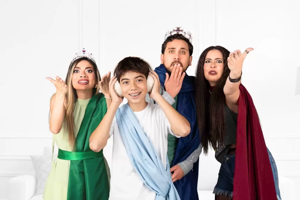 Chenny Santos, Rafa Hashimoto, Dani Vuyk y Taina Lipinsky.