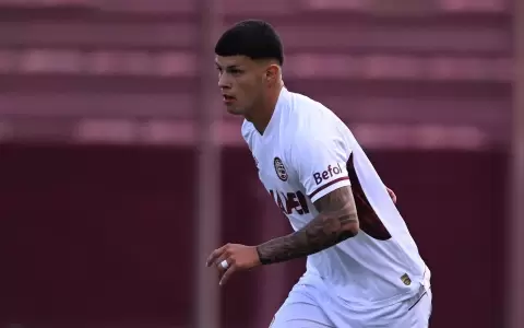 Axel Balbuena.