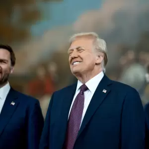 Estados Unidos frena visas de inmigrante para decenas de pa�ses