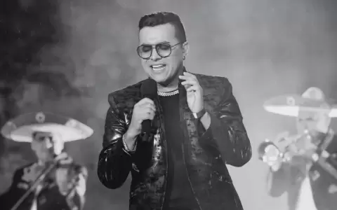 El cantante Yeison Jim�nez falleci� en el accidente a�reo.