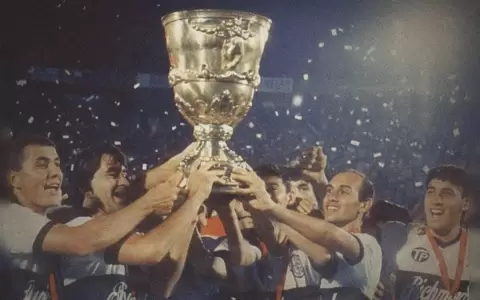 35 a�os del supercampeonato continental de Olimpia