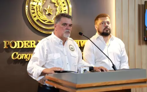 Proponen cr�ditos de la AFD para recuperar y expandir el hato ganadero del pa�s