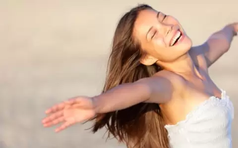 Sola, plena y feliz.