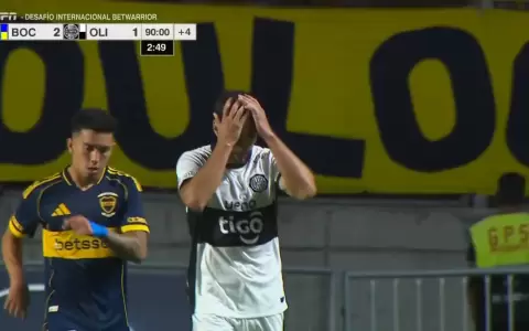 La inmejorable chance de gol que desperdici� Ra�l C�ceres ante Boca Juniors