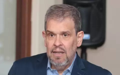 Manuel Ferreira.