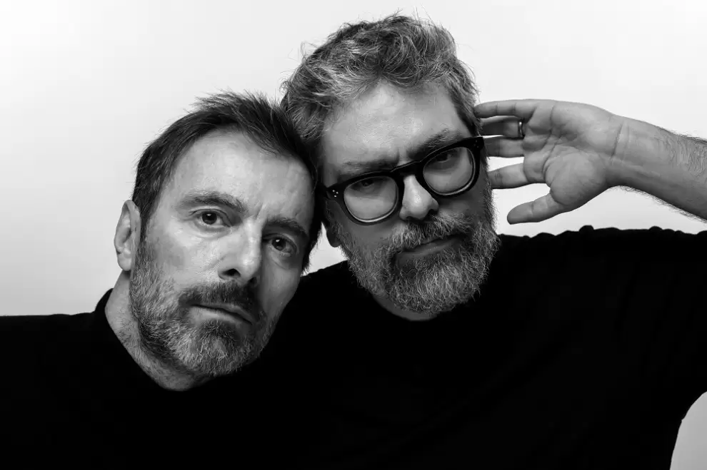Kevin Johansen y Liniers.