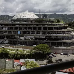 Venezuela cifra en "más de 400" los presos excarcelados y niega lentitud en el proceso
