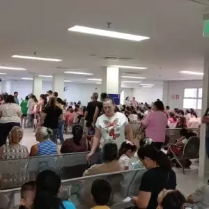 Hospitales del IPS al borde del colapso