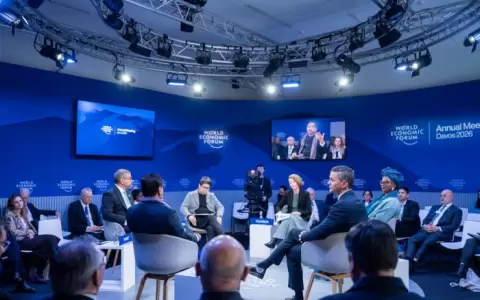Santiago Pe�a presente en Foto Econ�mico Mundial, Davos 2026.