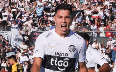 Carlos Sebasti�n Ferreira, autor del primer tanto.