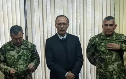 Gral �scar Gonz�lez, ministro de Defensa.