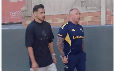 �ngel Romero en Boca.