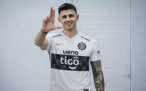 Hinchas de Olimpia se ilusionan con declaraciones de Adam Bareiro