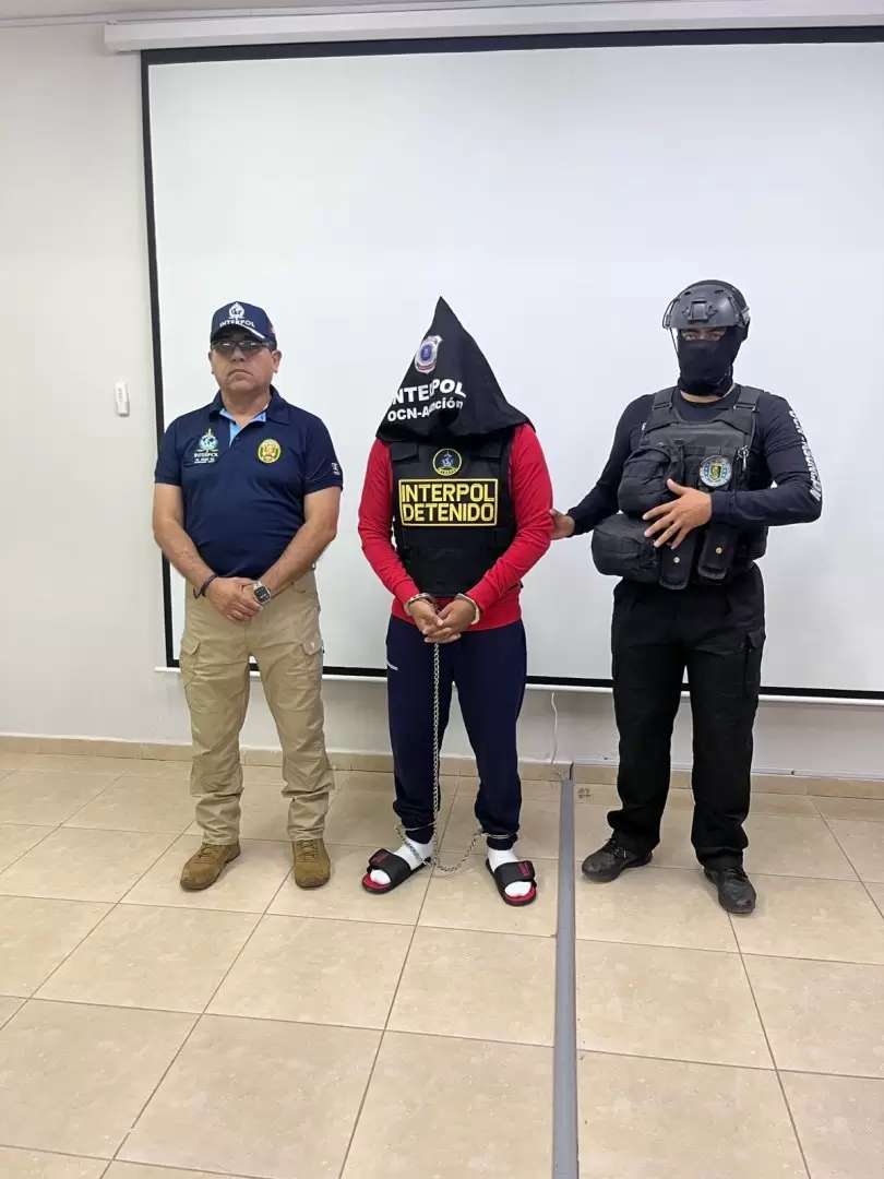 Extradici�n de Erick Moreno Hern�ndez, alias El Monstruo.