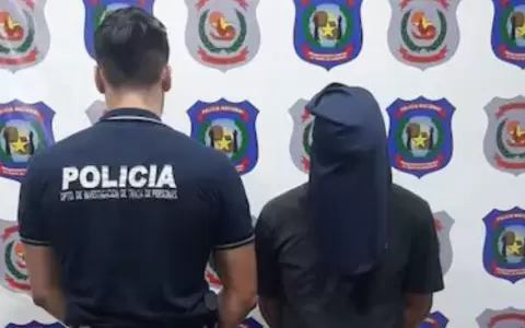 Seminarista detenido.