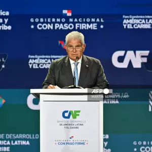 Foro en vivo: Mulino planteó que América Latina debe conformarse como un bloque único