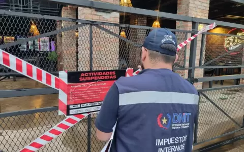 La DNIT dispuso la suspensi�n temporal de actividades de un conocido local gastron�mico nocturno.
