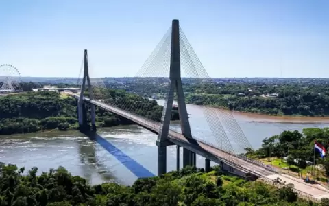 Puente de la Integraci�n.
