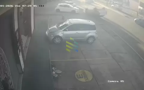Accidente vial con vuelco y triple choque sobre la Avda. Eusebio Ayala.