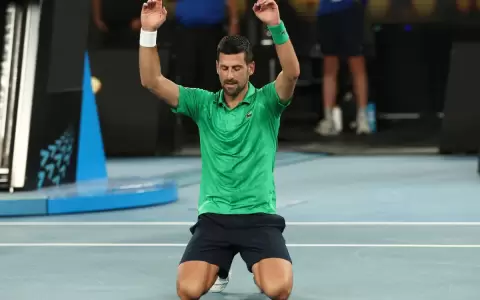 Djokovic supera a Sinner y disputar� con Alcaraz la final del Australian Open 2026