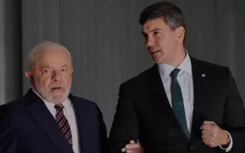 El presidente de Paraguay, Santiago Pe�a; junto a su par brasile�o, Luiz In�cio Lula da Silva.