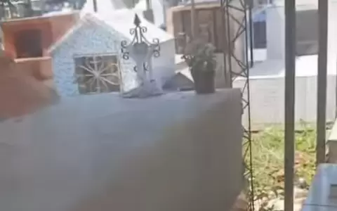 Cementerio de Juan Le�n Mallorqu�n, Alto Paran�.